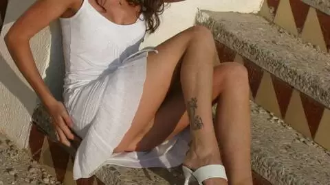 Hot teen Alys Rebel stripping  photo 7