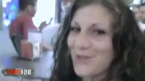 The young French girl Alys Rebel puts on her little show in the streets of Sitges photo 05