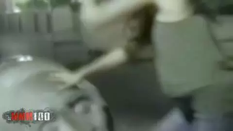 The young French girl Alys Rebel puts on her little show in the streets of Sitges photo 14