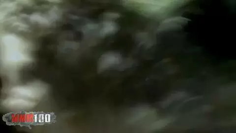 The young French girl Alys Rebel puts on her little show in the streets of Sitges photo 16