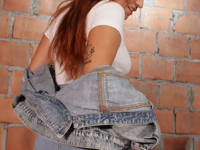 The sexy photos of the gorgeous Argentinian redhead Ammy Redhead photo 3