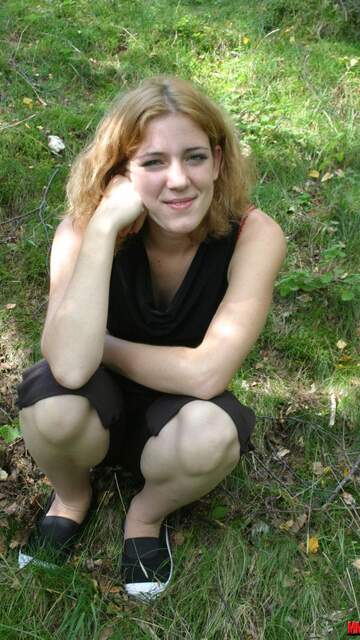 Axelle Laroche Free Sexy Photo #021