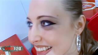 2 sexy fench babes in some les