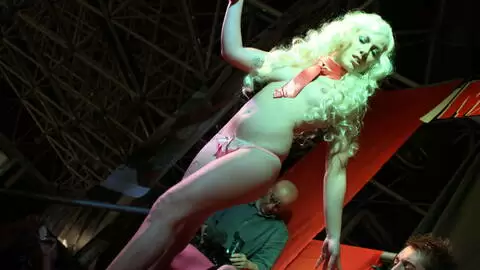  Milky Cooper and Victoria Delice at FICEB 2010 photo 6