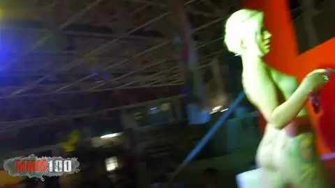 Milky and Penelope Tiger at FICEB 2010 photo 11