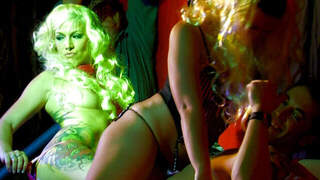  milky and victoria delice at 