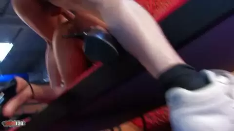 Shannya Tweeks & Max Cortes at the erotic salon in Besançon photo 05