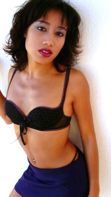 Betty Free Sexy Photo #021