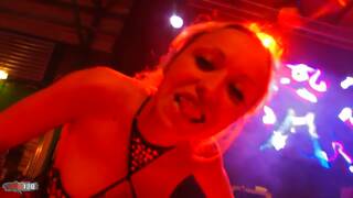 Show de krystal au salon de ca