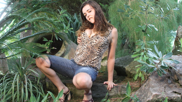 Claudia Bomb Free Sexy Photo #002