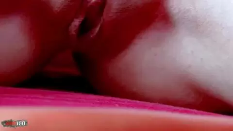 Strip-tease of Cristal Cherry a very pretty blond babe photo 12