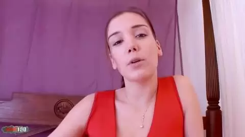 Video interview with the superb young French actress Cynthia Lavigne photo 04