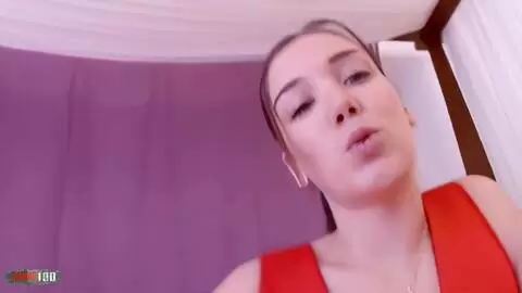 Video interview with the superb young French actress Cynthia Lavigne photo 10