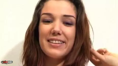 Pornostar teen Cynthia Lavigne getting naked  photo 02