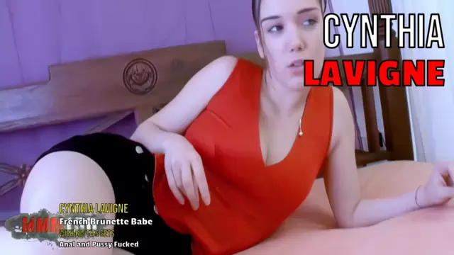 Cynthia Lavigne French Brunette Bab...