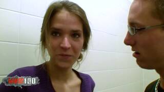 Teen chick sex hunting in czec