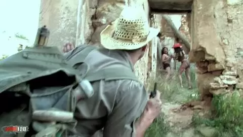 Outdoor anal threesome with Yesenia Rock and Dunia Montenegro photo 01