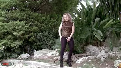 Eli Sex, showing her body in the garden  photo 01