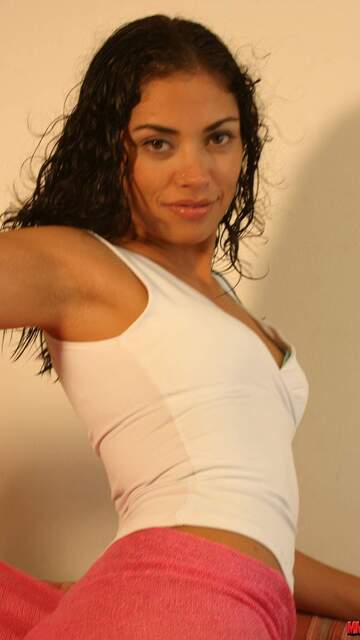 Emilce Free Sexy Photo #105