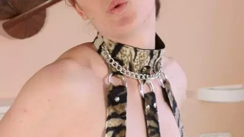 Pretty brunette Emy getting naked  photo 2