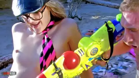 Skinny blonde Evy Sky double penetration at the beach photo 16