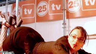 Samantha cruse on stage at the