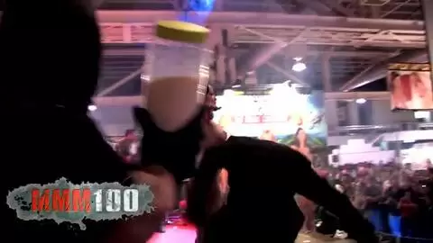 Krystal Wallas on stage at the Ficeb 2007 photo 09