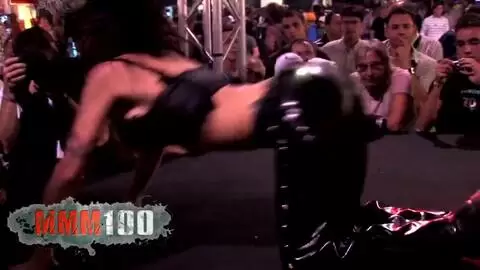 Second Video of Nina Roberts' show at Ficeb 2007 photo 11