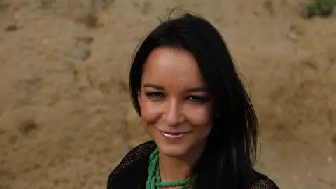 Pornostar Francys Belle getting naked by the sea 