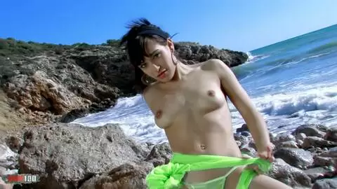 Sweet Gabrielle gonna undress