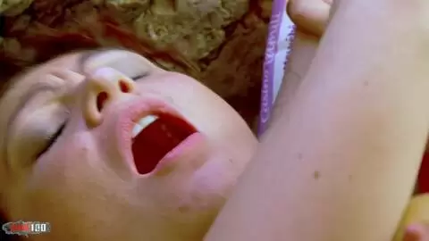 Anal rascality at the beach with the delicious French Julia Gomez photo 12