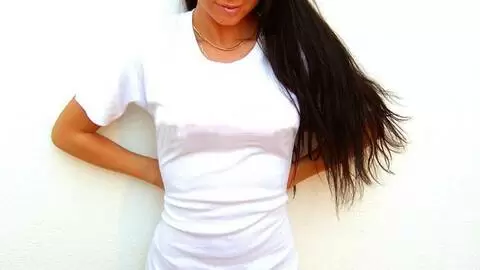 Pornostar teen brunette Kristina stripping 