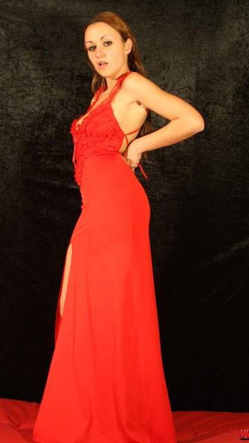 Krystal Wallas Free Sexy Photo #001