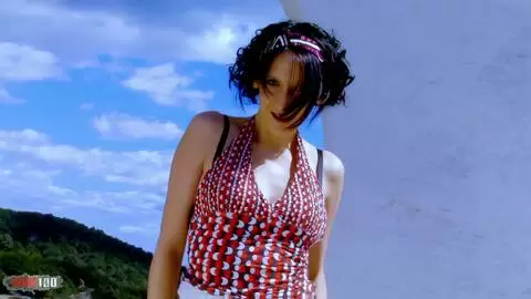 Pretty Kthylee stripping  photo 03