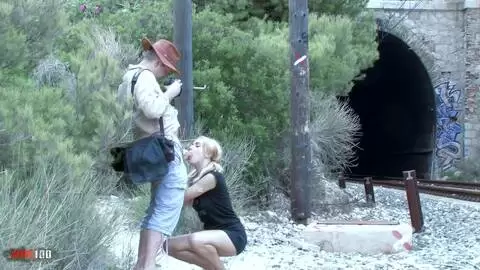 Fucking at the beach with the sublime young Spanish debutante Layla Black photo 03