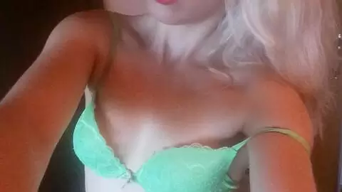 Selfies pictures of young blonde Liz Rainbow  photo 9