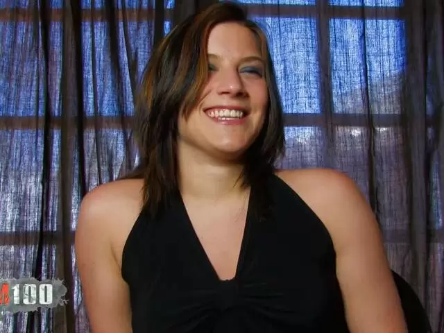 Interview kinky  photo 1