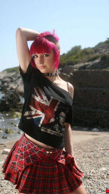 Loli Punk Free Sexy Photo #026