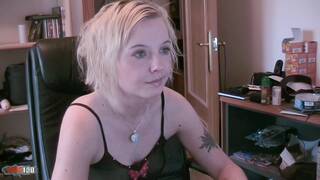 Pretty blonde maeva blue danci