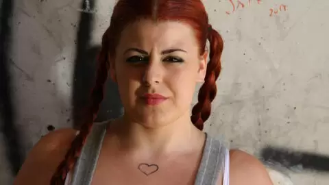 La chubby Maria Bose doing a strip 