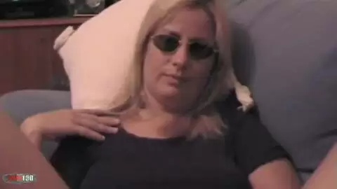 Amateur cougar slut is fully revealed photo 12