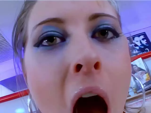 Moana's ass hurts!
 photo 4