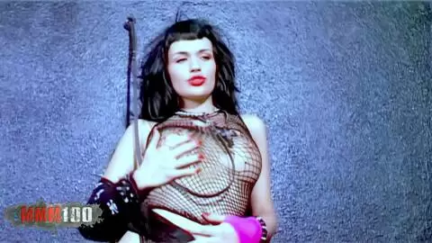 Sexy pornstar making a sado strip