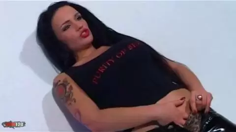 Pornostar Nina Roberts dancing and stripping 