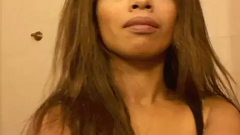 Selfies pictures of ebony Nirina Campbell  photo 3