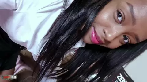 Nice little fuck in front of the webcam with the beautiful black Colombian Paris photo 01