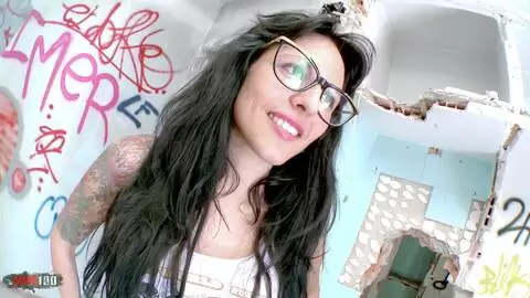 Video interview sexy with Raquel Abril 