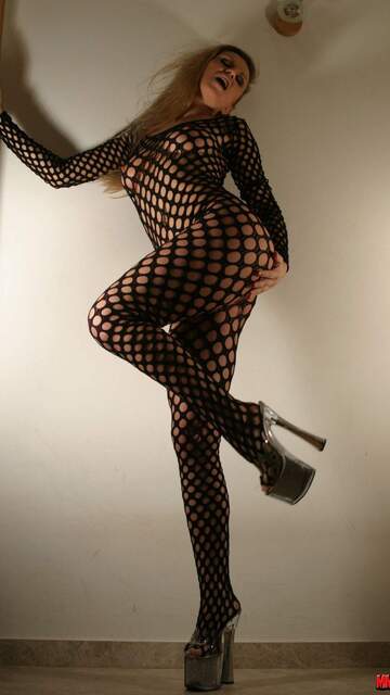 Renata Wife Free Sexy Photo #040