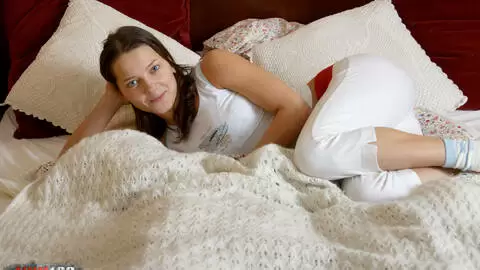 Geting nude  photo 2