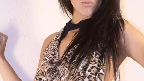 Nice Samia Duarte dancing and stripping 